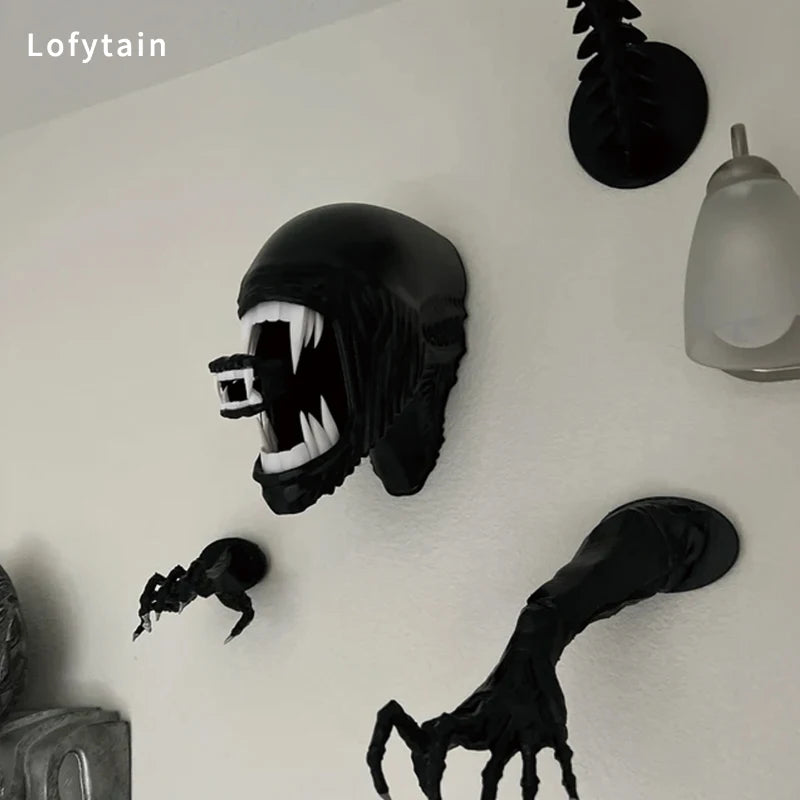 Lofytain Alien Xenomoprh Wall Art Sculpture Statue
